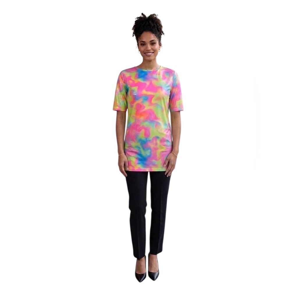 Short Sleeve Top in Pink Multicolor Swirl